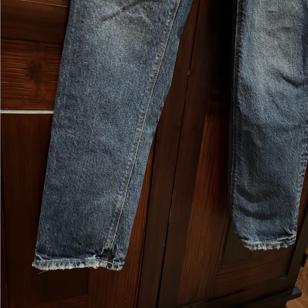 American Eagle Outfitters High Rise Blue Jeans - Picture 4 of 10